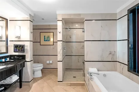 4391 Collins Avenue Miami Beach FL 33140