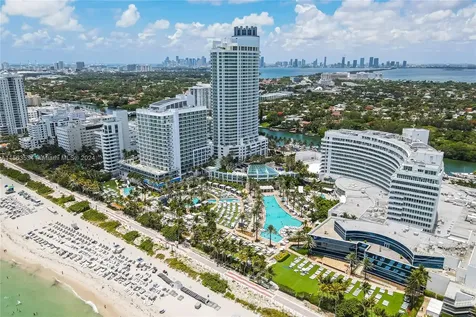 4391 Collins Avenue Miami Beach FL 33140