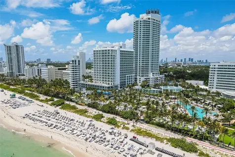 4391 Collins Avenue Miami Beach FL 33140