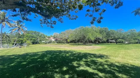 10600 Lakeside Drive Coral Gables FL 33156