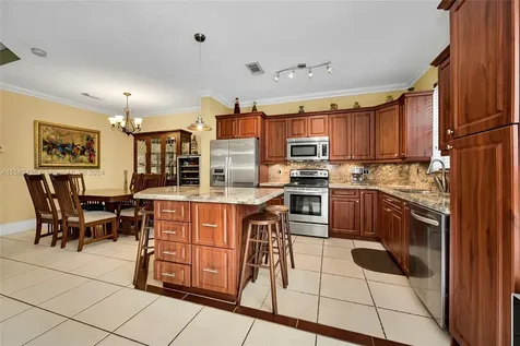 11424 NW 43rd Terrace Doral FL 33178