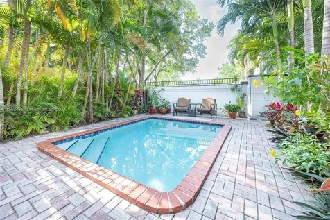 11424 NW 43rd Terrace Doral FL 33178