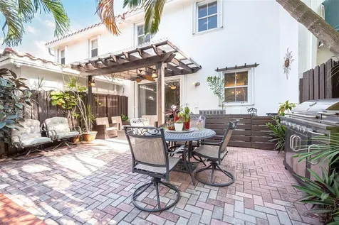 11424 NW 43rd Terrace Doral FL 33178