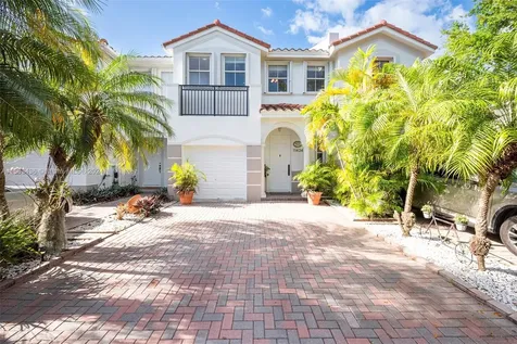 11424 NW 43rd Terrace Doral FL 33178