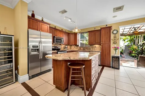 11424 NW 43rd Terrace Doral FL 33178