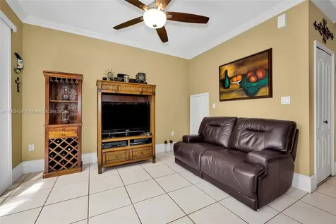 11424 NW 43rd Terrace Doral FL 33178