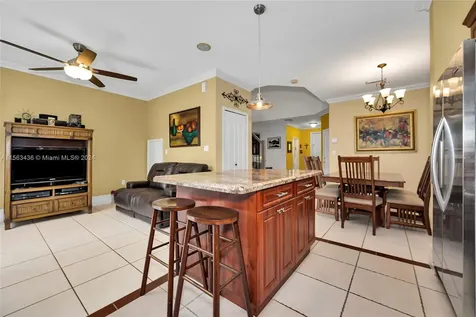11424 NW 43rd Terrace Doral FL 33178