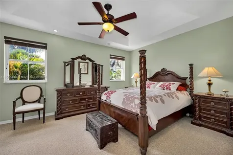 11424 NW 43rd Terrace Doral FL 33178