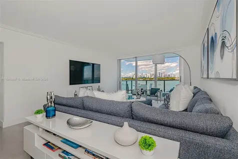 1000 West Avenue Miami Beach FL 33139