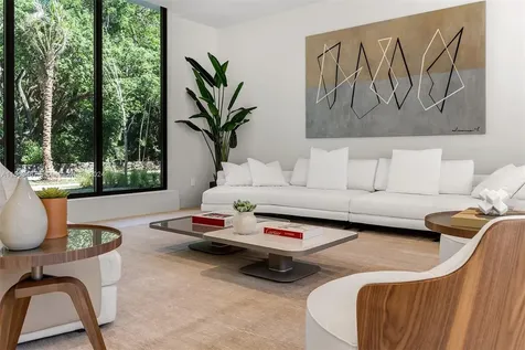 7320 Erwin Road Miami FL 33143