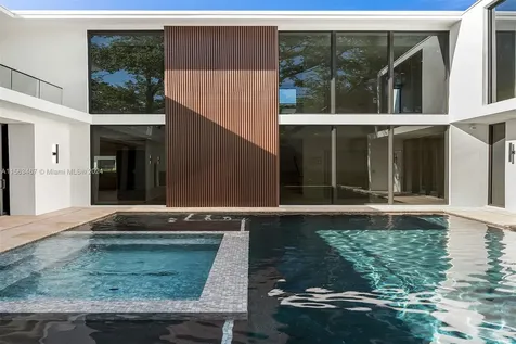 7320 Erwin Road Miami FL 33143