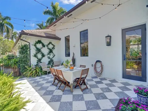 2497 Poinciana Drive Weston FL 33327