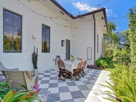 2497 Poinciana Drive Weston FL 33327