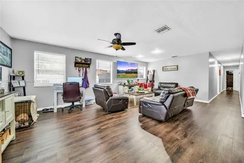 875 E 29th Street Hialeah FL 33013