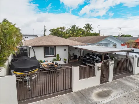 875 E 29th Street Hialeah FL 33013