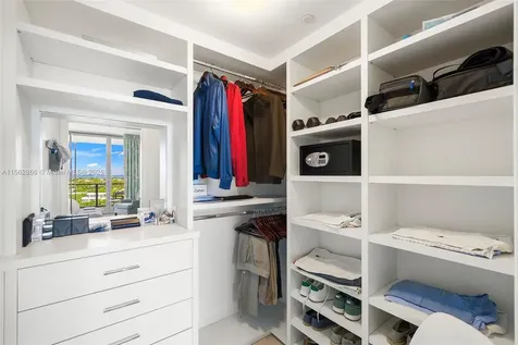 360 Ocean Drive Key Biscayne FL 33149