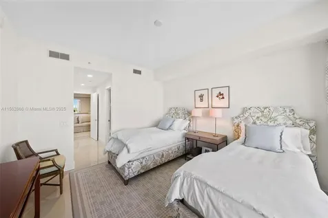 360 Ocean Drive Key Biscayne FL 33149