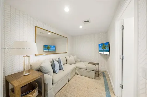 360 Ocean Drive Key Biscayne FL 33149