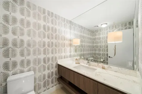 360 Ocean Drive Key Biscayne FL 33149