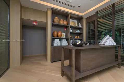 360 Ocean Drive Key Biscayne FL 33149