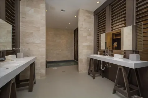 360 Ocean Drive Key Biscayne FL 33149