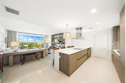 360 Ocean Drive Key Biscayne FL 33149