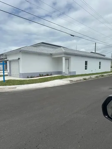 401 NW 12th Avenue Boynton Beach FL 33435