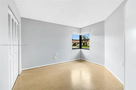 11301 SW 4th Street Pembroke Pines FL 33025