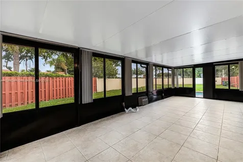 11301 SW 4th Street Pembroke Pines FL 33025