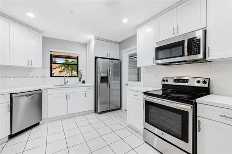 11301 SW 4th Street Pembroke Pines FL 33025
