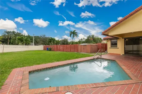 11301 SW 4th Street Pembroke Pines FL 33025