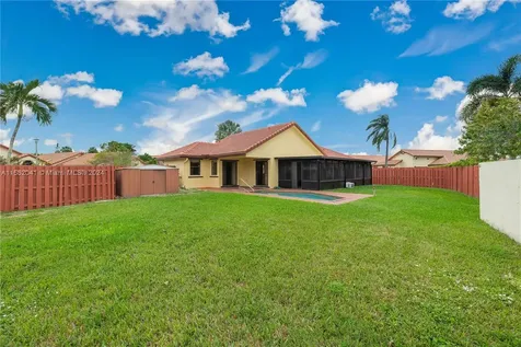 11301 SW 4th Street Pembroke Pines FL 33025