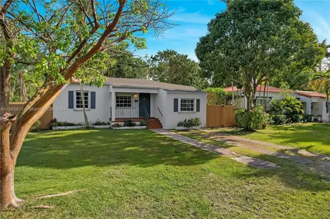 4370 SW 14th Street Miami FL 33134