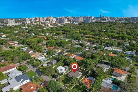 4370 SW 14th Street Miami FL 33134