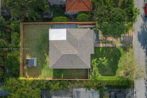 4370 SW 14th Street Miami FL 33134