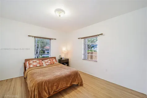 4370 SW 14th Street Miami FL 33134