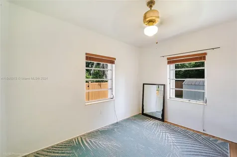 4370 SW 14th Street Miami FL 33134