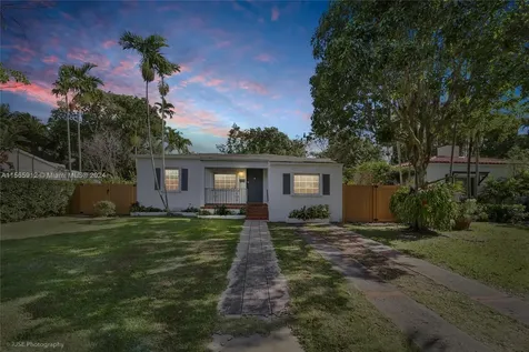4370 SW 14th Street Miami FL 33134