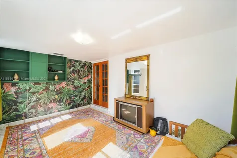 4370 SW 14th Street Miami FL 33134