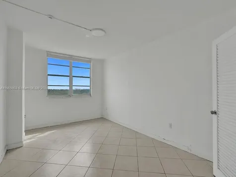 300 Bayview Drive Sunny Isles Beach FL 33160