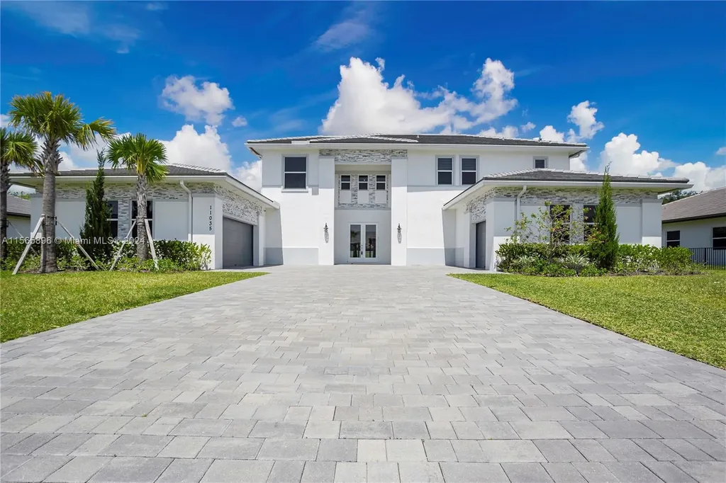 11035 N Sierra Ranch Drive Davie FL 33324