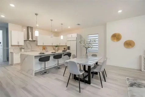 11035 N Sierra Ranch Drive Davie FL 33324