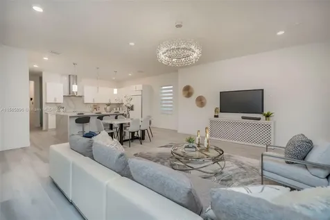 11035 N Sierra Ranch Drive Davie FL 33324