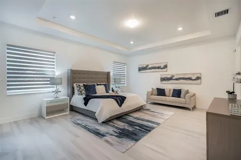 11035 N Sierra Ranch Drive Davie FL 33324