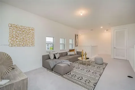 11035 N Sierra Ranch Drive Davie FL 33324