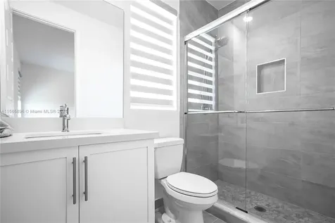 11035 N Sierra Ranch Drive Davie FL 33324