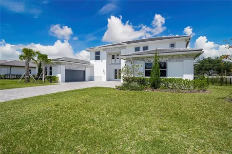 11035 N Sierra Ranch Drive Davie FL 33324
