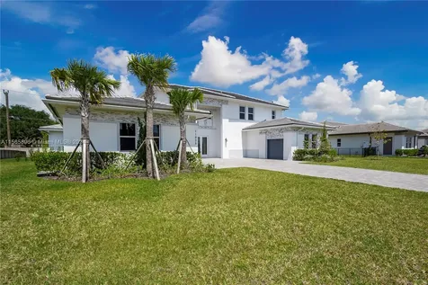 11035 N Sierra Ranch Drive Davie FL 33324