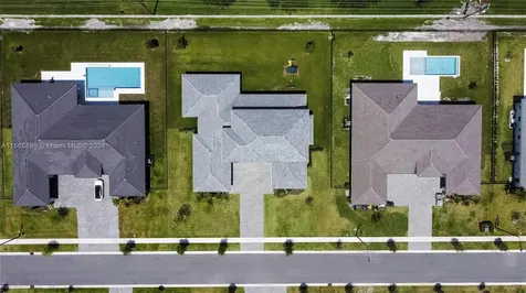 11035 N Sierra Ranch Drive Davie FL 33324