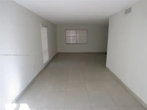 10 SW 108th Avenue Sweetwater FL 33174